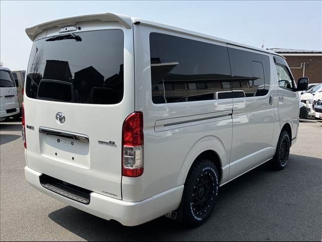 TOYOTA HIACE VAN 4WD 2022 Image 31