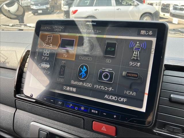 TOYOTA HIACE VAN 4WD 2022 Image 31