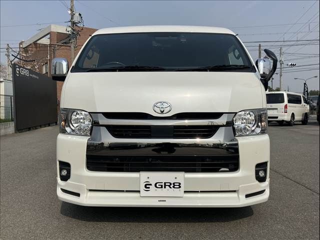 TOYOTA HIACE VAN 2WD 2022 Image 31