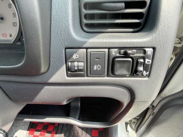 SUZUKI KEI WORKS 2008 Image 31