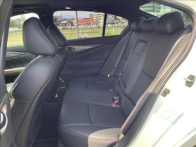 NISSAN SKYLINE 2019 Image 31