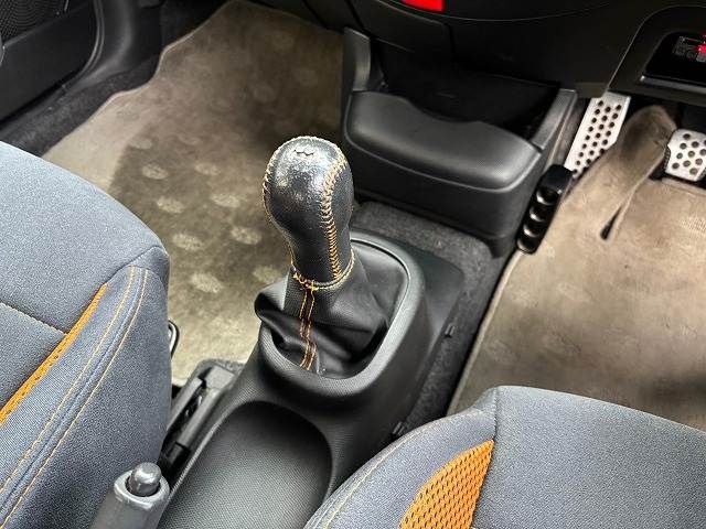 NISSAN MARCH 2005 Image 31