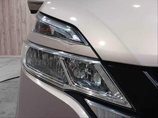 NISSAN SERENA  S-HYBRID 2019 Image 31