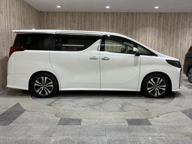 TOYOTA ALPHARD 2018 Image 31