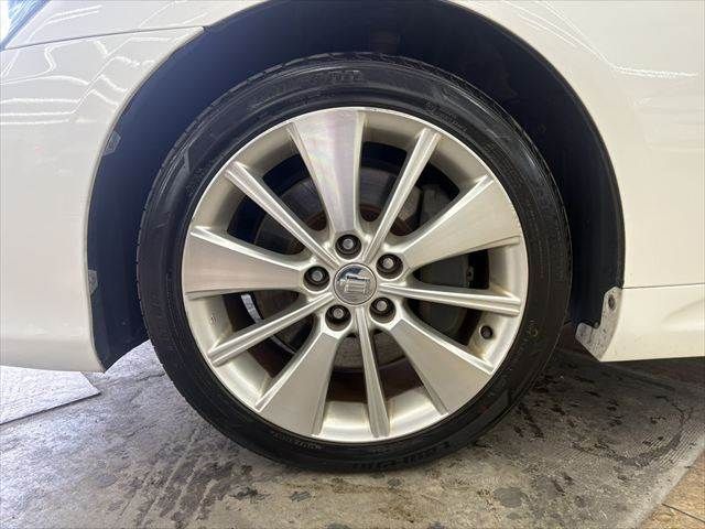 TOYOTA CROWN SEDAN HYBRID 2011 Image 31