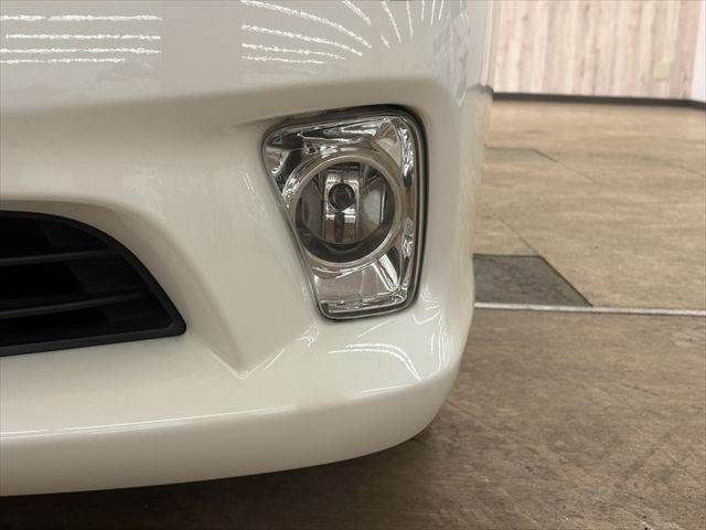 TOYOTA CROWN SEDAN HYBRID 2011 Image 31