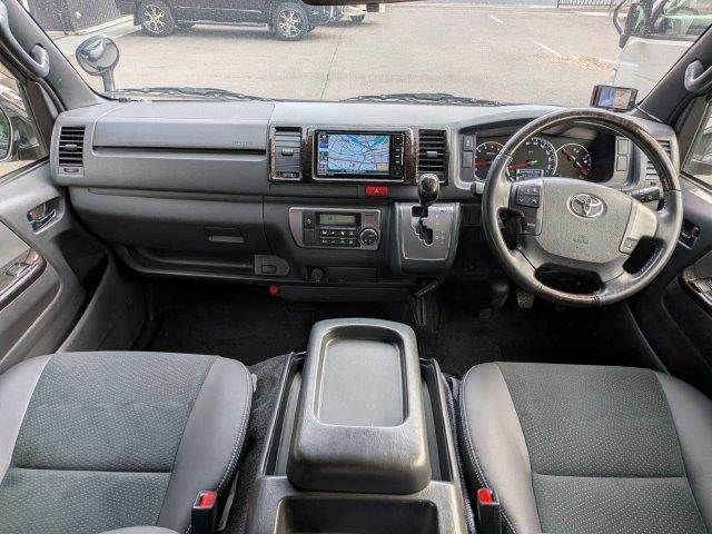 TOYOTA HIACE VAN 4WD 2019 Image 31