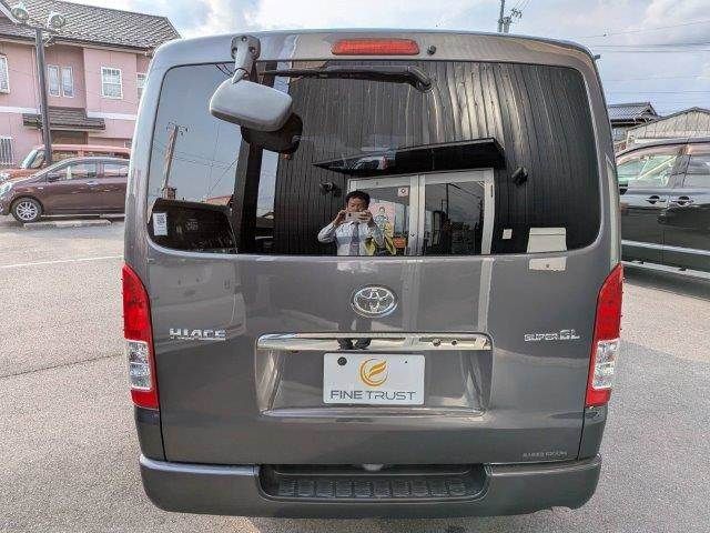 TOYOTA HIACE VAN 4WD 2019 Image 31