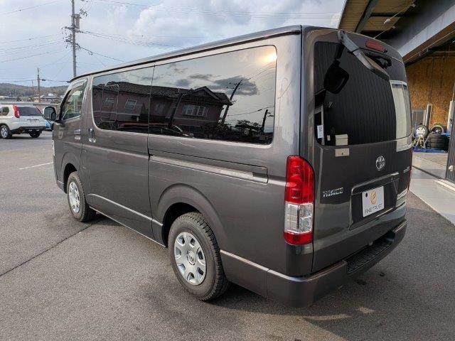 TOYOTA HIACE VAN 4WD 2019 Image 31