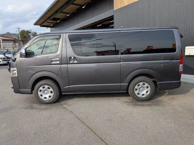 TOYOTA HIACE VAN 4WD 2019 Image 31