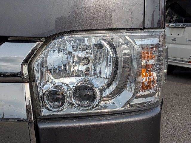 TOYOTA HIACE VAN 4WD 2019 Image 31