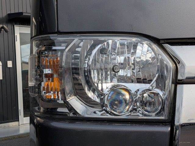 TOYOTA HIACE VAN 4WD 2019 Image 31