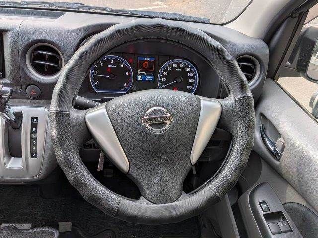 NISSAN NV350 CARAVAN 4WD 2017 Image 31