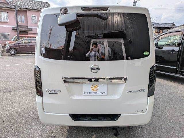 NISSAN NV350 CARAVAN 4WD 2017 Image 31