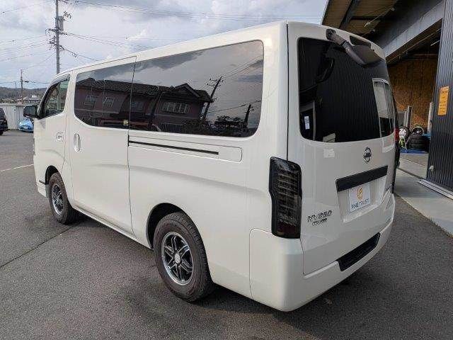 NISSAN NV350 CARAVAN 4WD 2017 Image 31