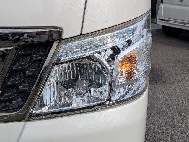 NISSAN NV350 CARAVAN 4WD 2017 Image 31