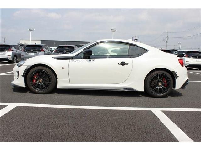 TOYOTA 86 2017 Image 31