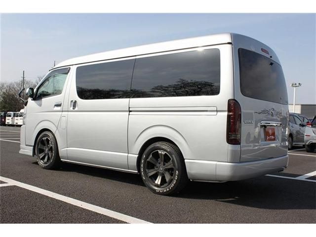TOYOTA HIACE WAGON 2018 Image 31