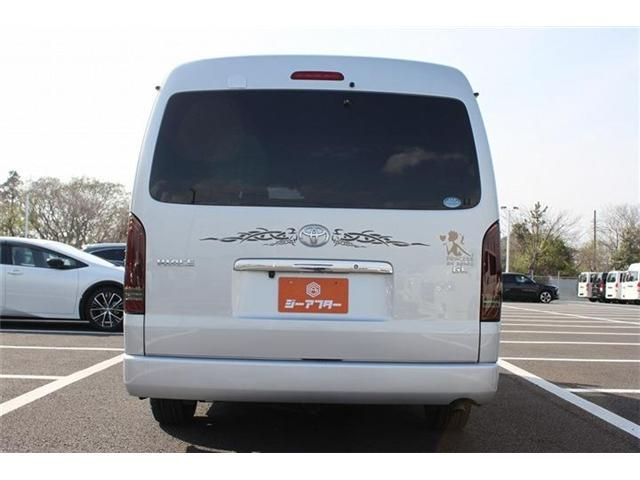 TOYOTA HIACE WAGON 2018 Image 31