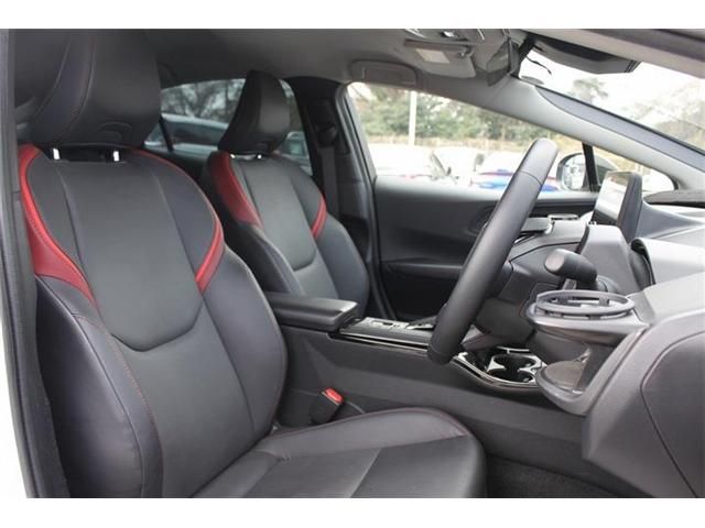 TOYOTA PRIUS PHV 2023 Image 31