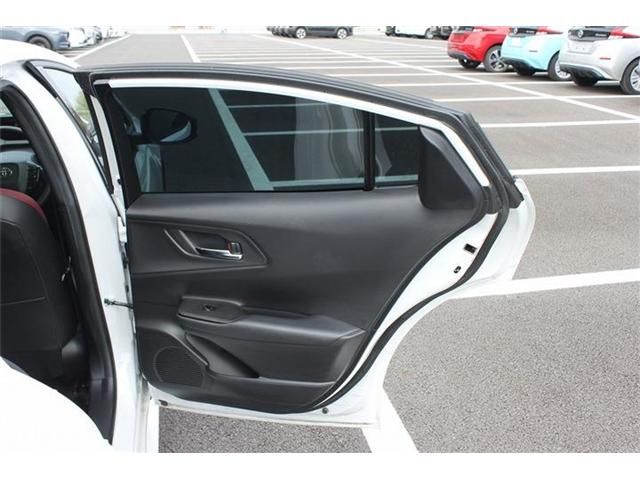 TOYOTA PRIUS PHV 2023 Image 31