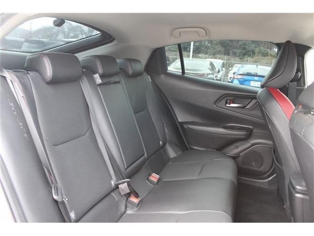 TOYOTA PRIUS PHV 2023 Image 31