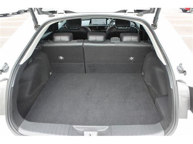 TOYOTA PRIUS PHV 2023 Image 31