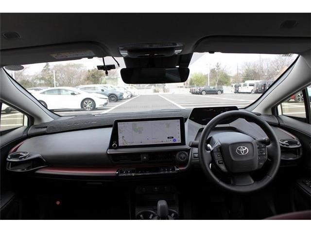 TOYOTA PRIUS PHV 2023 Image 31