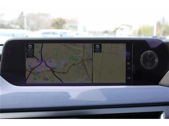 TOYOTA LEXUS UX250H 2021 Image 31