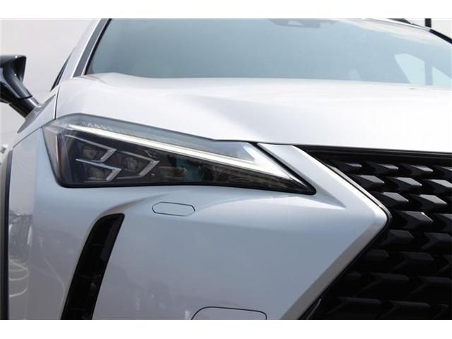 TOYOTA LEXUS UX250H 2021 Image 31