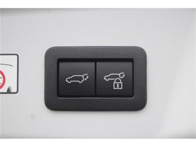 TOYOTA PRIUS 2023 Image 31