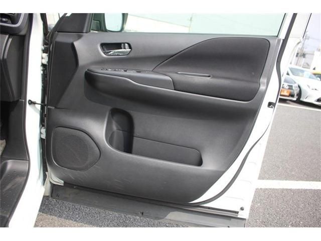 NISSAN SERENA  S-HYBRID 2019 Image 31