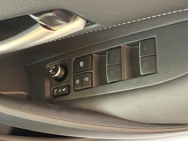 TOYOTA COROLLA SPORT 2018 Image 31