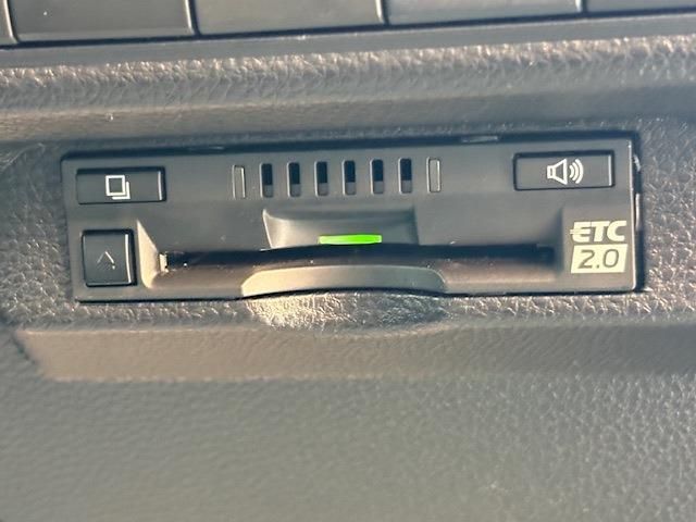 TOYOTA COROLLA SPORT 2018 Image 31