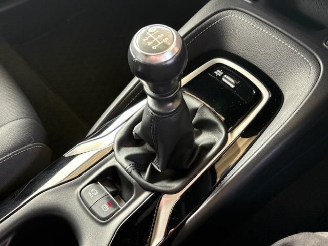 TOYOTA COROLLA SPORT 2018 Image 31