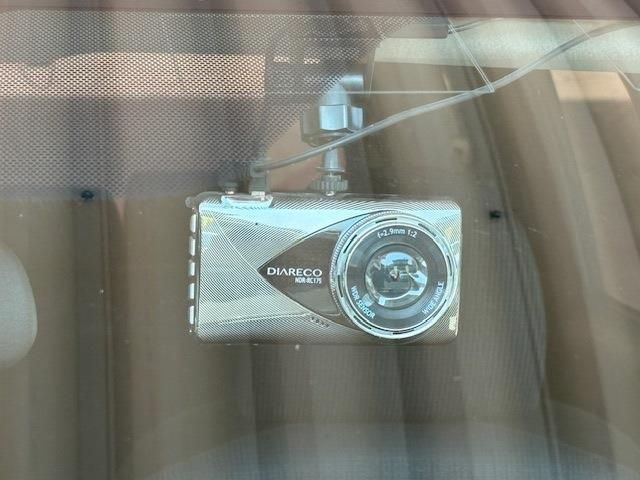 TOYOTA SIENTA HYBRID 2016 Image 31