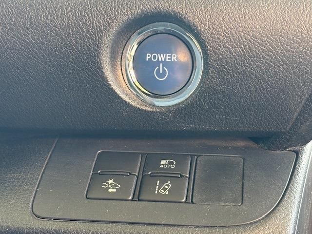 TOYOTA SIENTA HYBRID 2016 Image 31