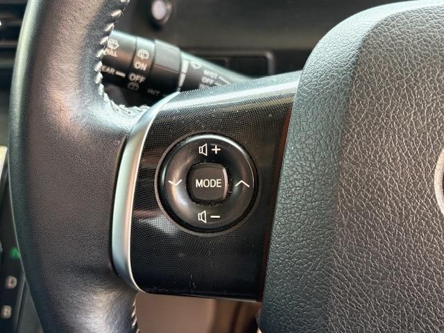 TOYOTA SIENTA HYBRID 2016 Image 31