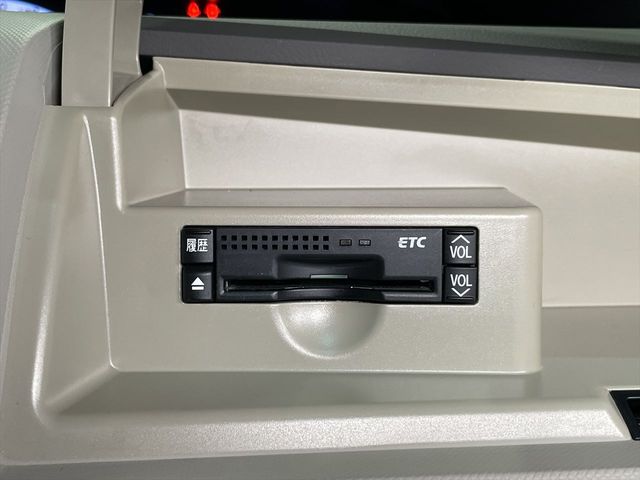 TOYOTA ESTIMA 2012 Image 31