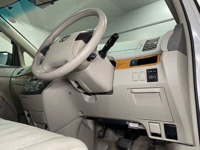 TOYOTA ESTIMA 2012 Image 31