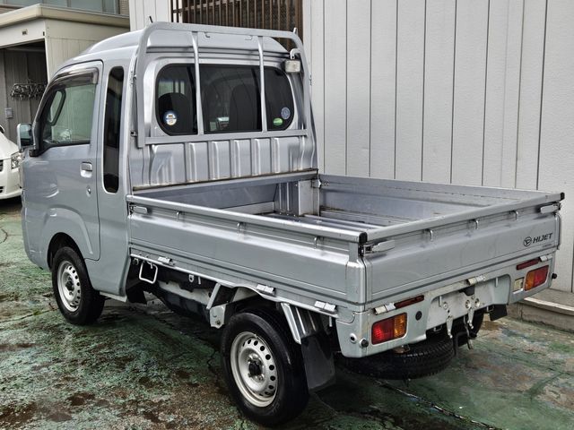 DAIHATSU HIJET TRUCK 4WD 2018 Image 31