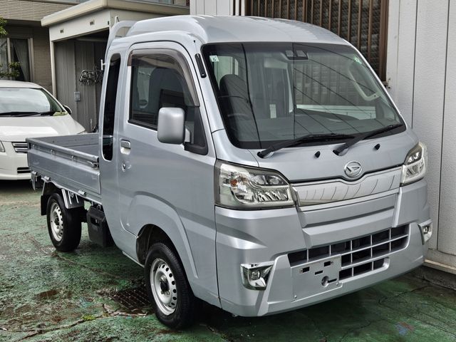 DAIHATSU HIJET TRUCK 4WD 2018 Image 31
