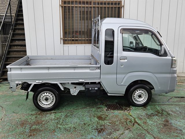DAIHATSU HIJET TRUCK 4WD 2018 Image 31