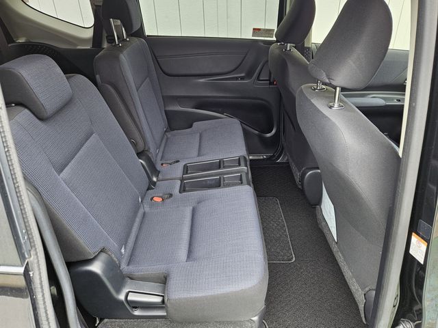 TOYOTA SIENTA 2016 Image 31