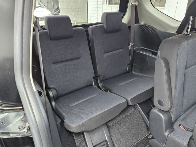 TOYOTA SIENTA 2016 Image 31