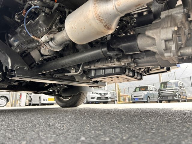 DAIHATSU HIJET TRUCK 4WD 2016 Image 31