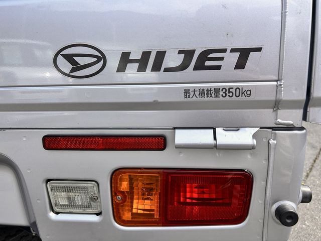 DAIHATSU HIJET TRUCK 4WD 2016 Image 31