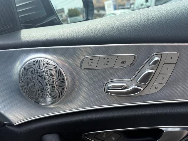 MERCEDES BENZ E CLAS 2019 Image 31