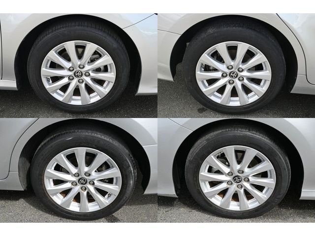 TOYOTA CAMRY HYBRID 2020 Image 31