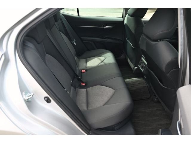 TOYOTA CAMRY HYBRID 2020 Image 31